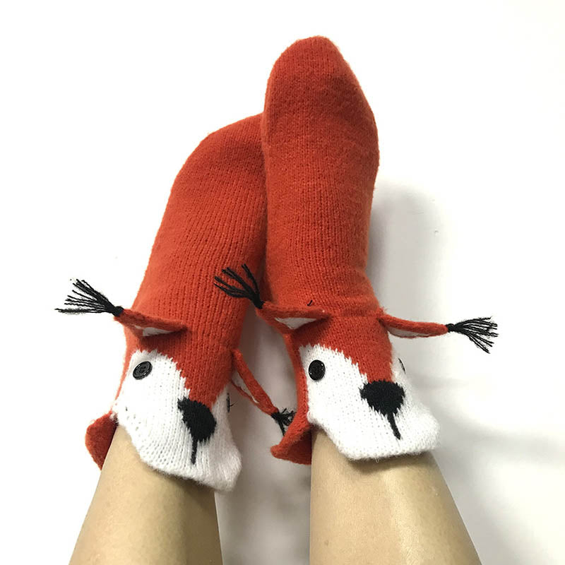 Red Squirrel Knitted Warm 3D Floor Socks