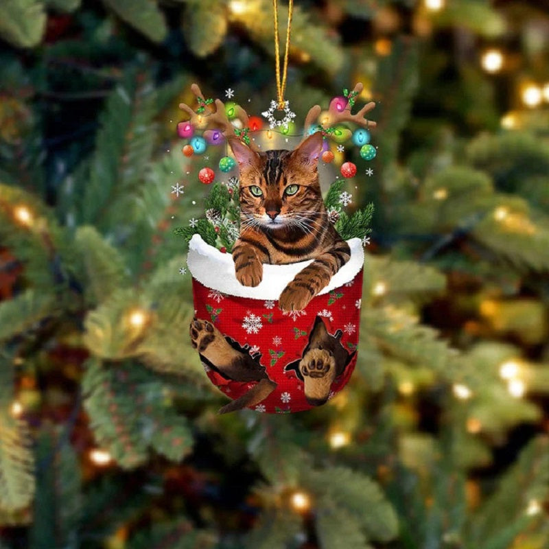 Tiger Cat In Snow Pocket Christmas Ornament SP205